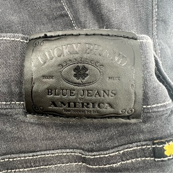 Lucky Brand Gray Charlie Denim Legging Jean Size 24 Women's - Picture 8 of 8